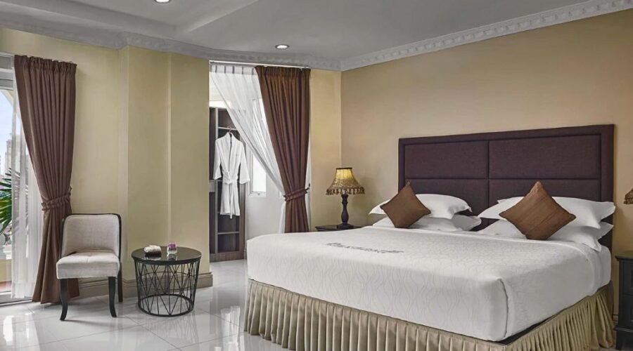 Palace Gate Hotel & Residence