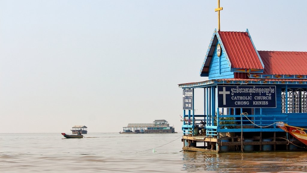 Tonle Sap - Floating village Floating village in Tonle Sap lake