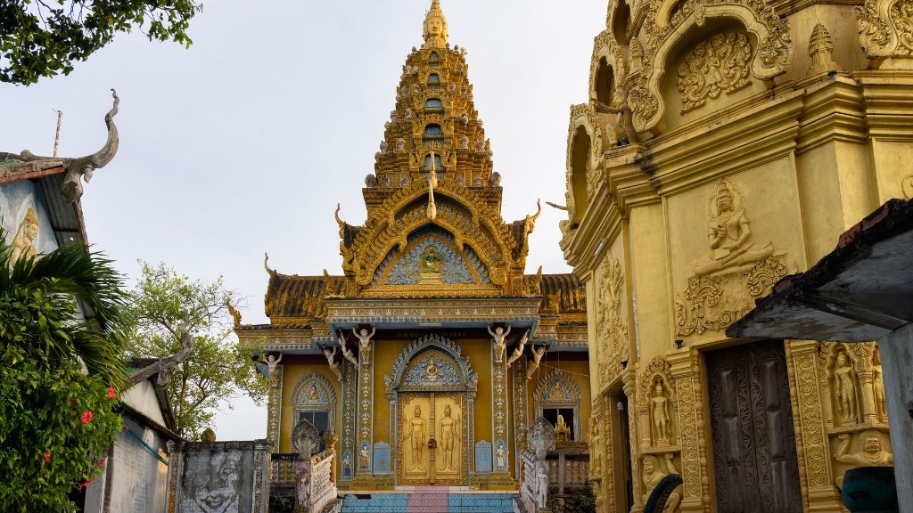 Wat Phnom Sampov