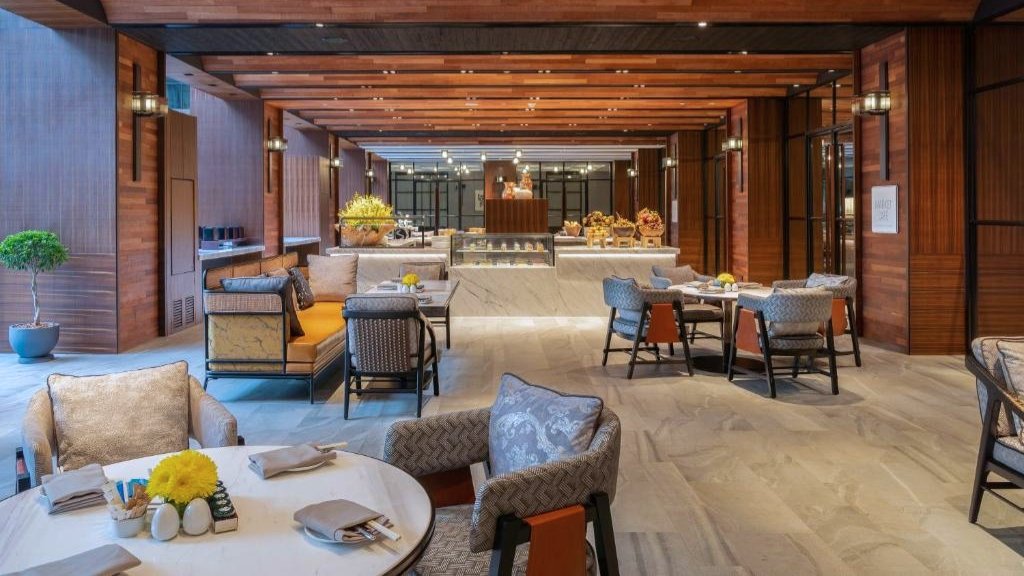 Hyatt Regency Phnom Penh hotel