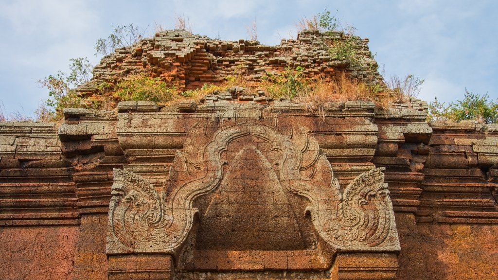 Phnom Da temple in Takeo