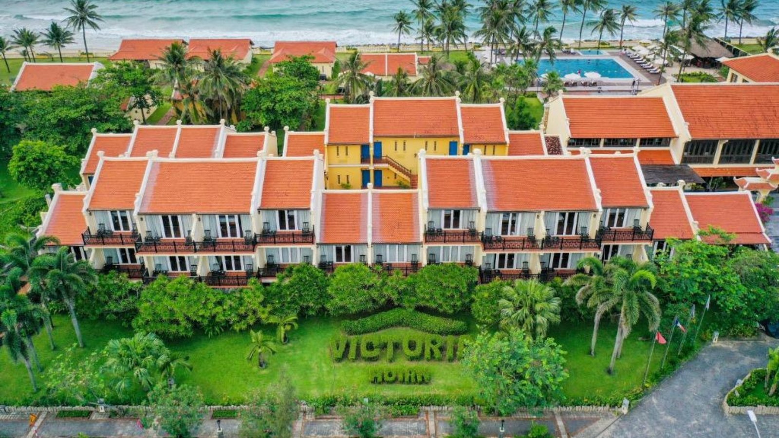 Victoria Hoi An Beach