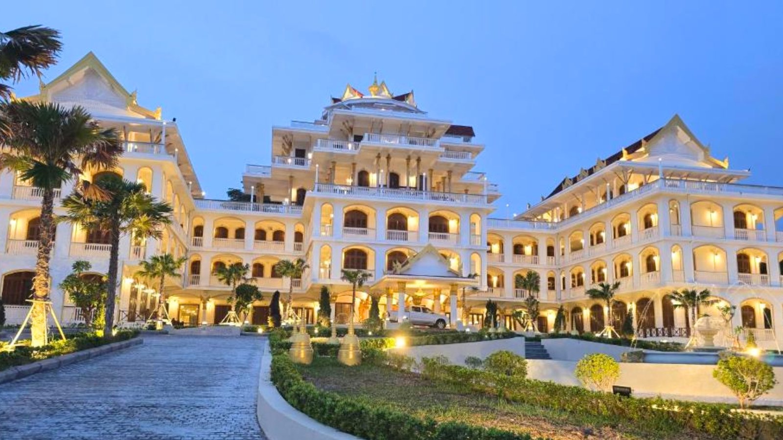 Champa Palace Hotel