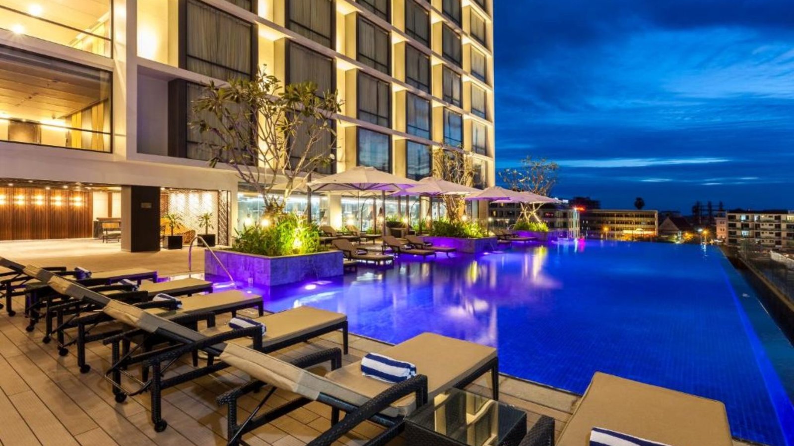 Crowne Plaza Vientiane by IHG