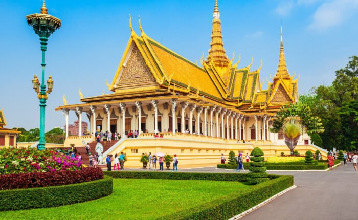 Phnom Penh Et Ses Environs