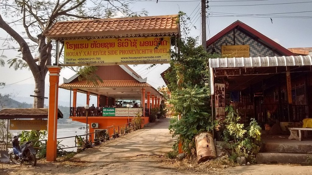 Houay Xai Riverside Hotel