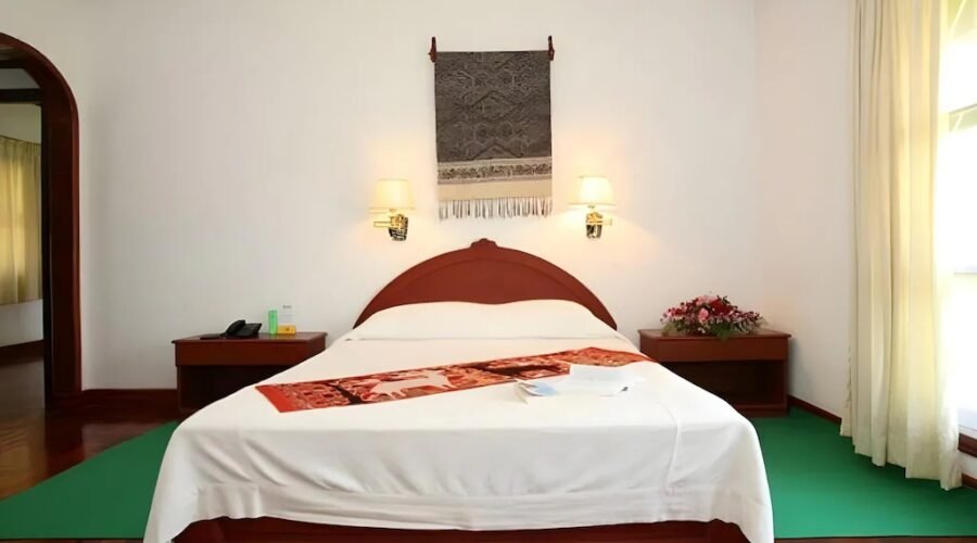 Vansana Plain of Jars Hotel