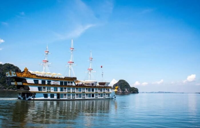 Visiter la baie d’Halong : Dragon Legend Cruise