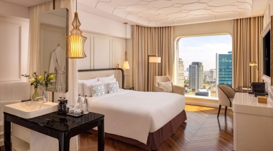 Hotel des Arts Saigon MGallery Collection