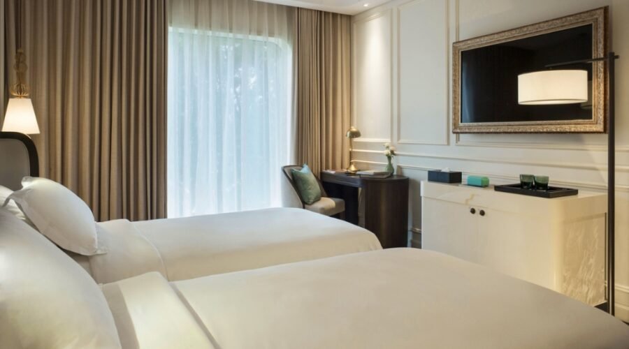 Hotel des Arts Saigon MGallery Collection