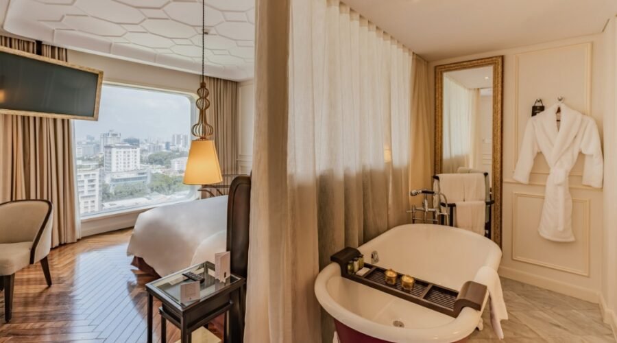 Hotel des Arts Saigon MGallery Collection