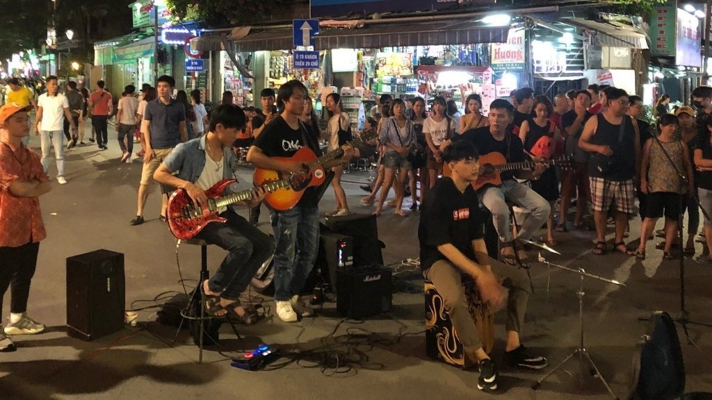 Nguyen Dinh Chieu Walking Street