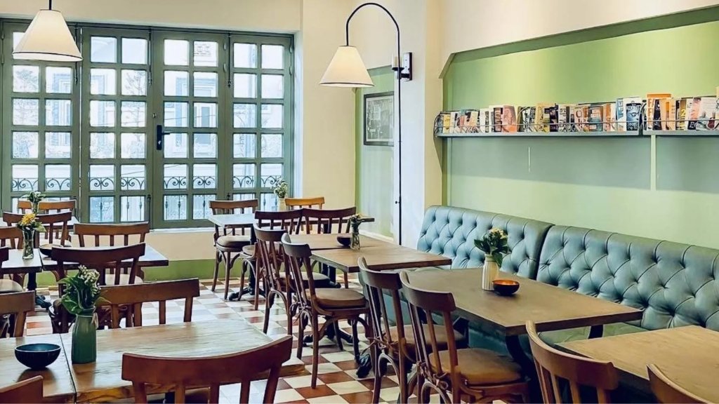 restaurants in Ho Chi Minh : Le Comptoir Bistro & Books